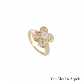 Van Cleef & Arpels?Yellow Gold Diamond Trefle Ring Van Cleef & Arpels?Yellow Gold Diamond Trefle Ring